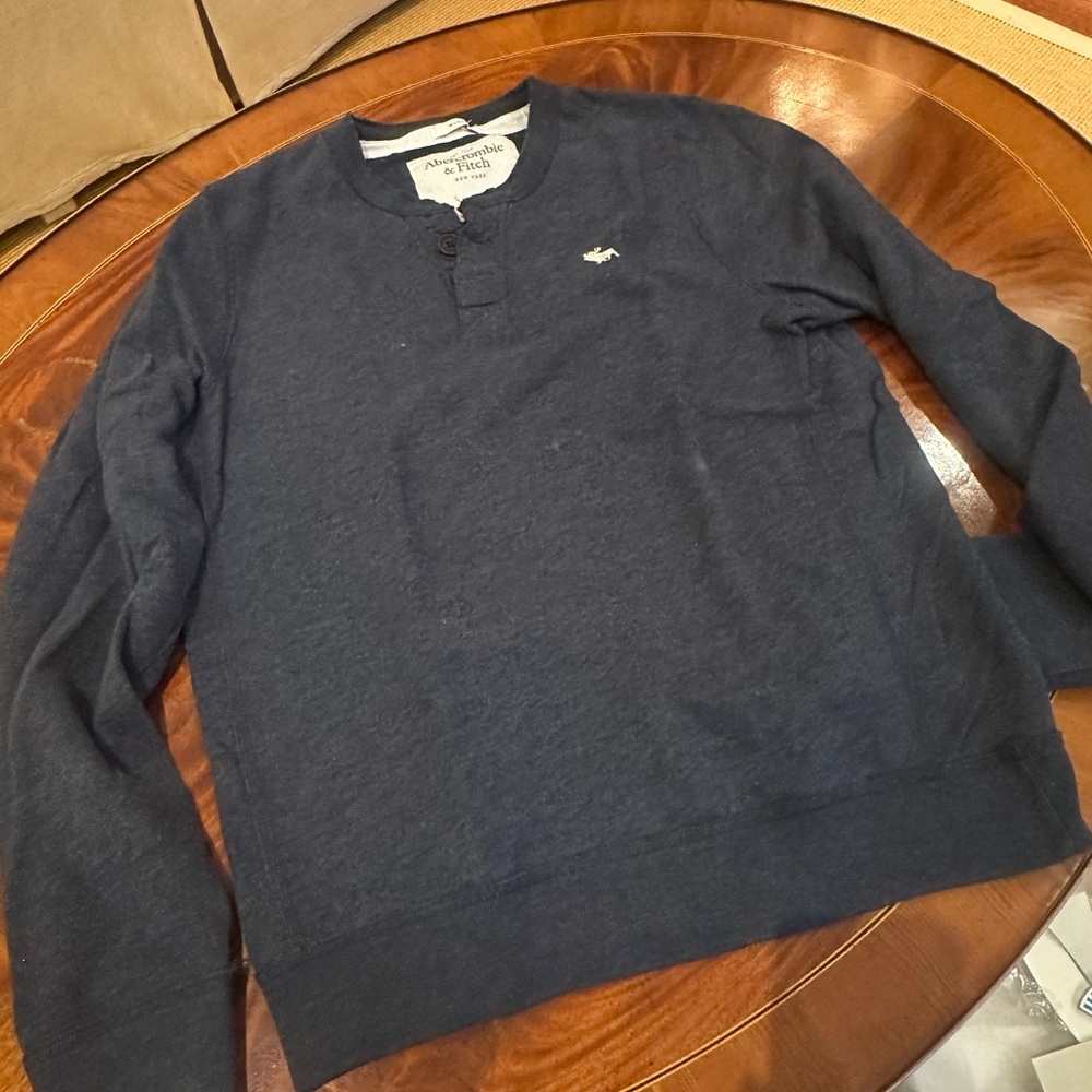 Abercrombie and fitch sweater